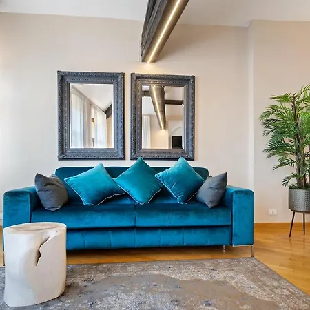 Canguroproperties - Scalette San Marco 1 *