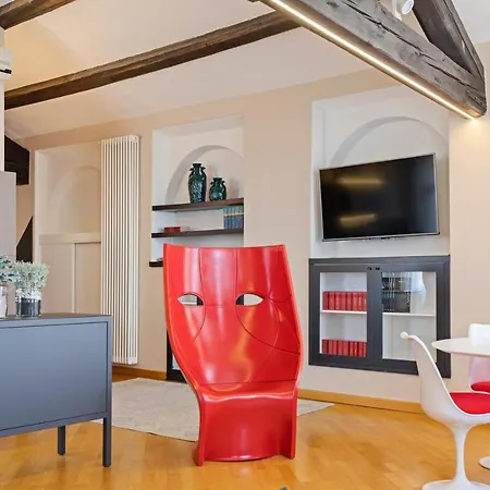 Canguroproperties - Scalette San Marco 1 *