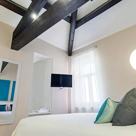 Canguroproperties - Scalette San Marco 1